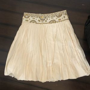 BCBG MAXAZARIA SKIRT 😍